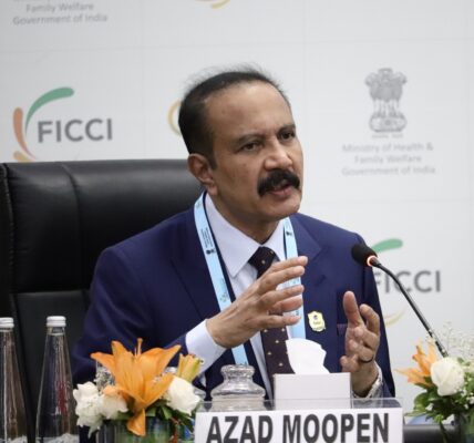 Dr. Azad Moopen Speaking at Advantage Health Care-India Summit